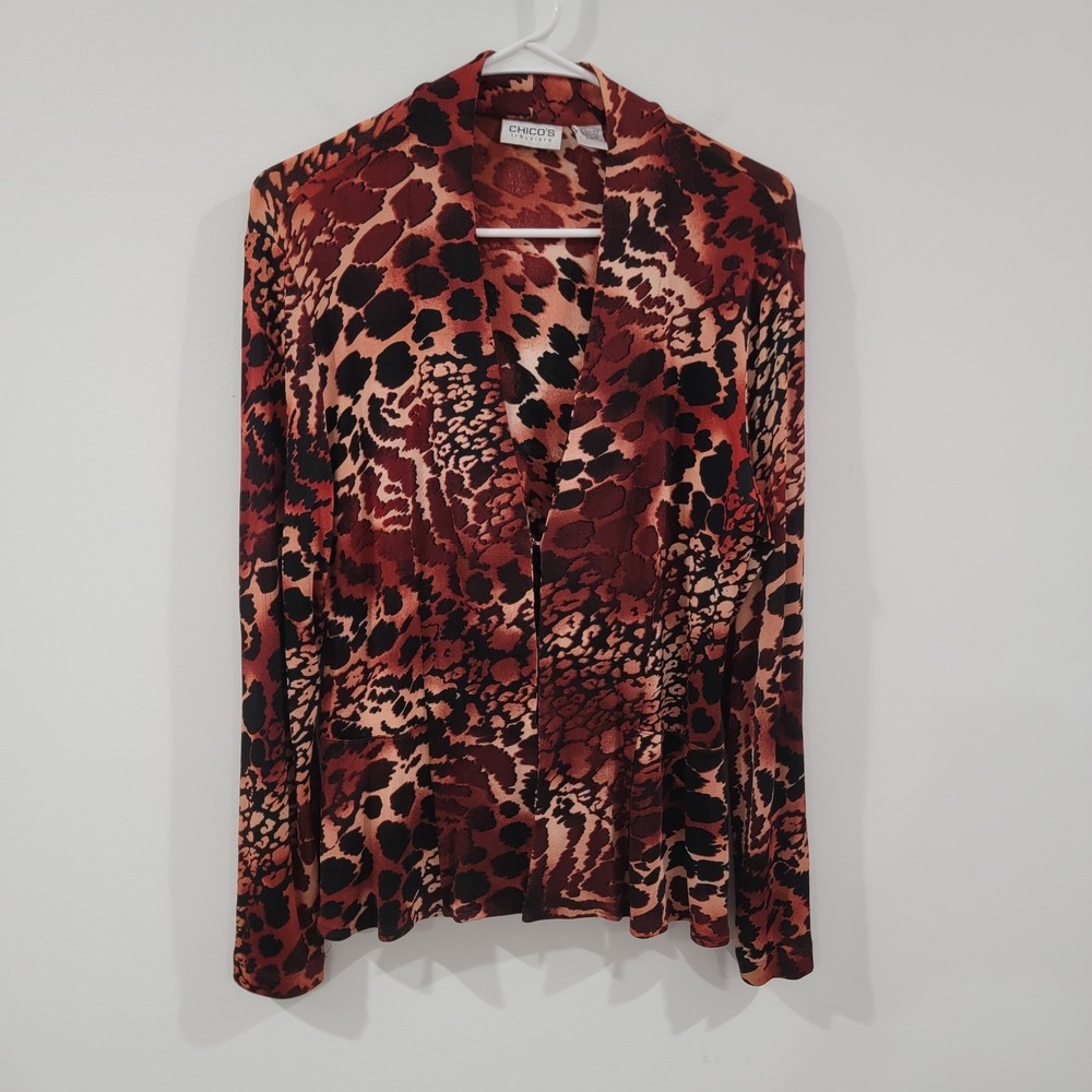 Chicos Travelers Womens Cardigan Size Medium Animal Print Slinky Office Retro